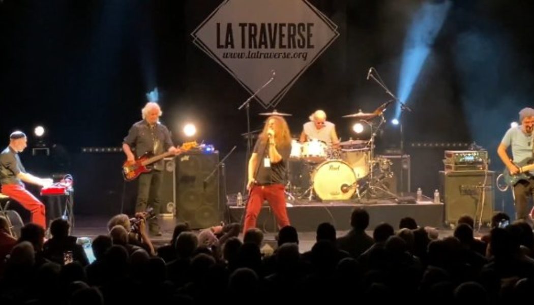 Watch IAN PAICE And NEIL MURRAY Perform DEEP PURPLE Classics With PURPENDICULAR In Cleon, France