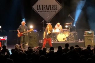 Watch IAN PAICE And NEIL MURRAY Perform DEEP PURPLE Classics With PURPENDICULAR In Cleon, France