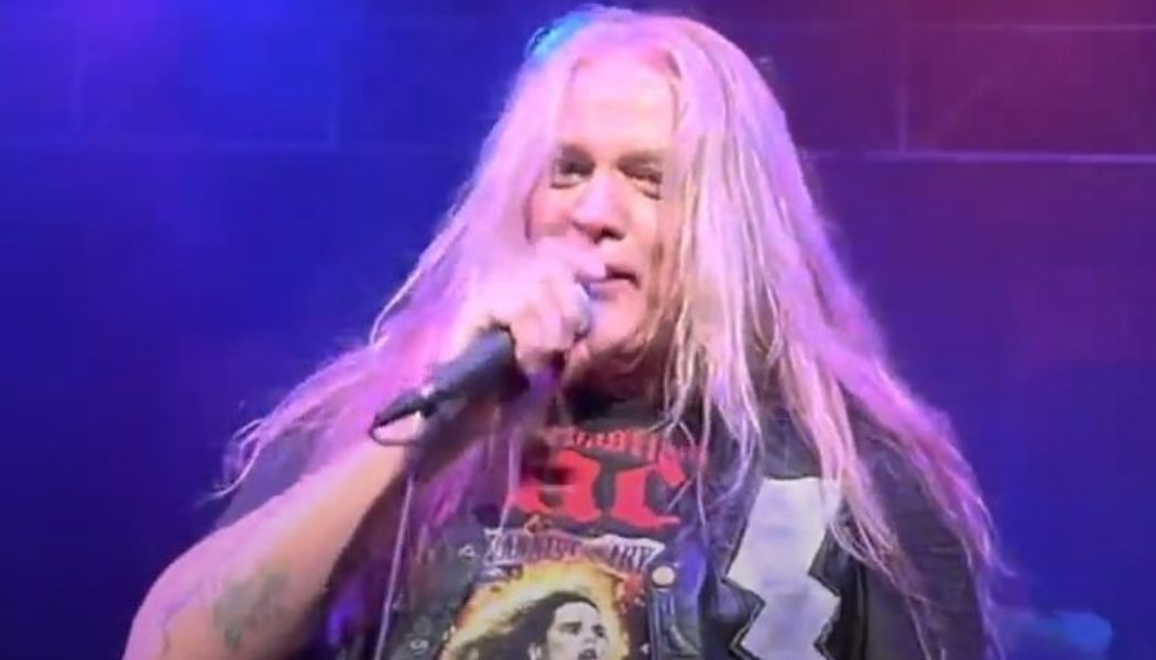 Watch SEBASTIAN BACH Perform SKID ROW’s ‘Slave To The Grind’ Album In Orlando