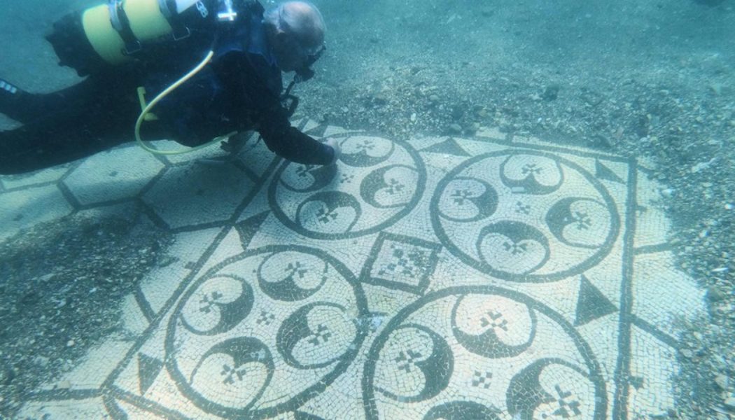 You Can Scuba Dive to the Las Vegas of Ancient Rome