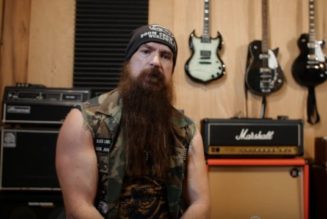 ZAKK WYLDE Discusses Recording Process For BLACK LABEL SOCIETY’s ‘Doom Crew Inc.’ (Video)