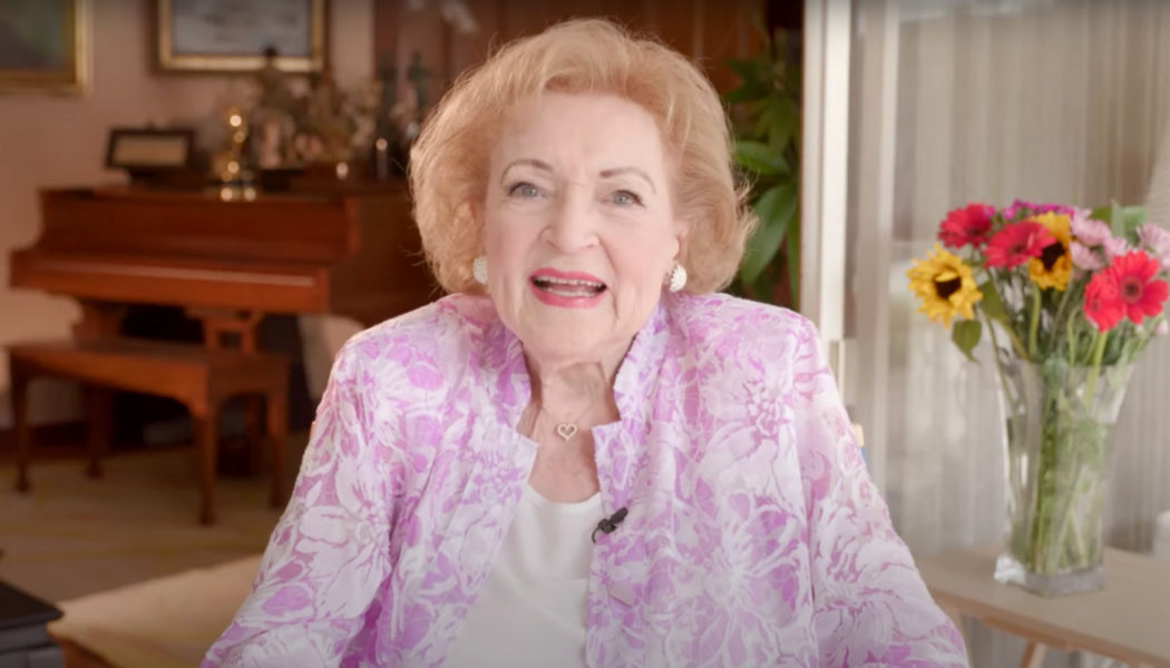 Betty White Celebrates 100th Birthday in Trailer for Special Documentary: Watch