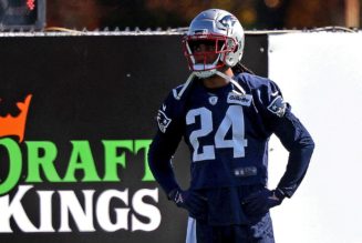 DraftKings signs up real NFL players to use in ‘gamified NFT collections’ next season