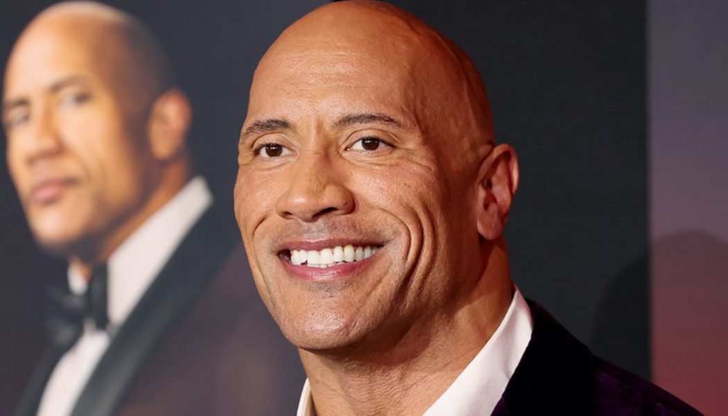 Dwayne Johnson Reveals First Look at ‘Black Adam’ Costume