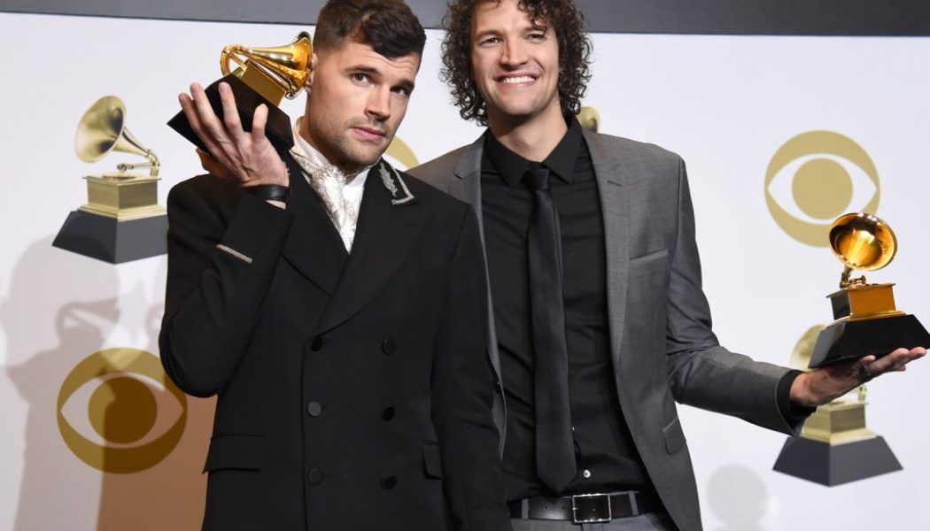 for King & Country Scores Record-Extending Seventh Straight Christian Airplay No. 1 With ‘Relate’