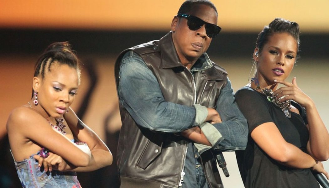 JAY-Z Has Forgiven Lil Mama for Crashing His and Alicia Keys’ 2009 VMAs Performance