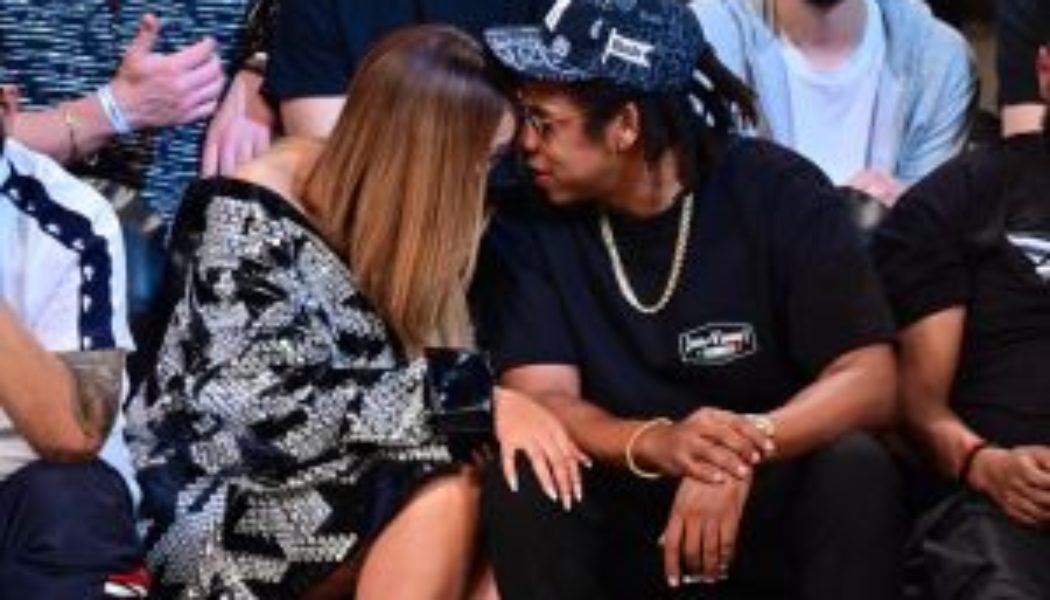 Jay-Z Sees Beyoncé As Extension Of Michael Jackson, Twitter Goes Off