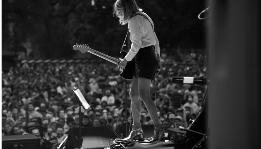 Kim Gordon Releases ‘Grass Jeans’ to Benefit Texas Abortion Rights Group