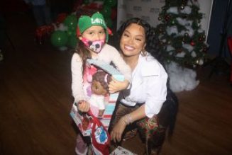 Latto Gives Back to Young Moms in Need During ‘Latto 4 The Ladies & Babies’ Christmas Event