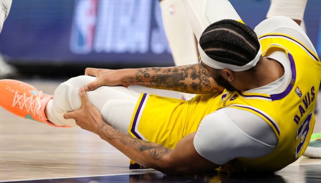 Los Angeles Lakers’ Anthony Davis Officially Out for Four Weeks