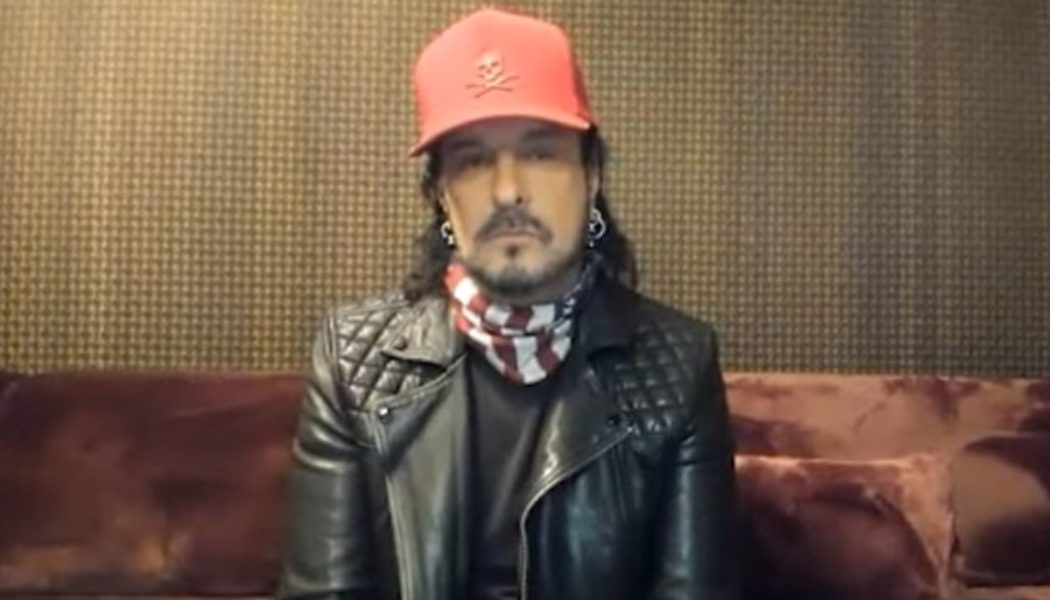 MÖTLEY CRÜE’s NIKKI SIXX: ‘We Never Intended On Getting Back Together’