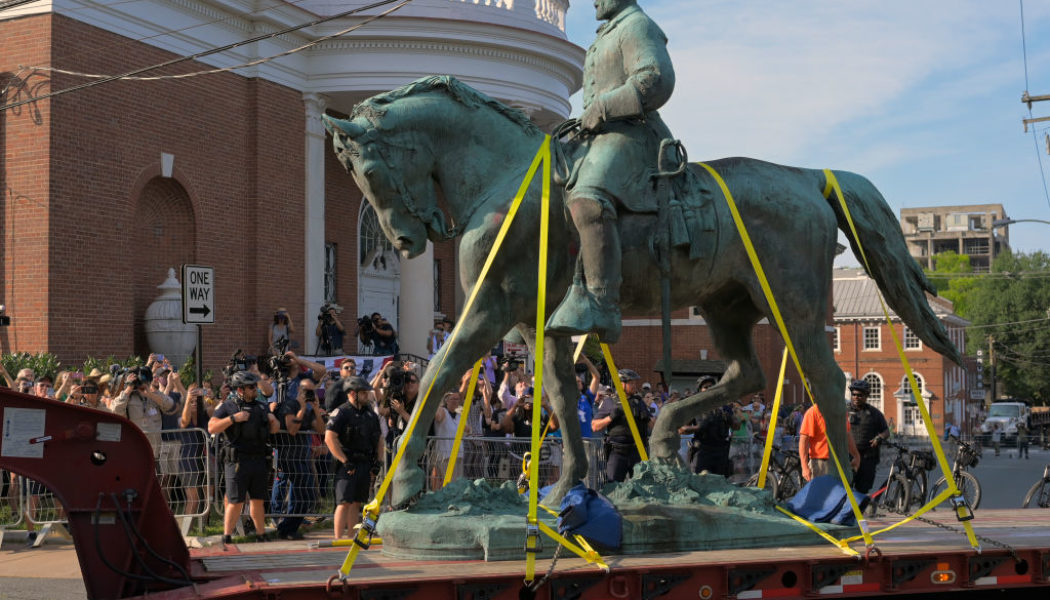 Out With The Racist, In With The New: Charlottesville Robert E. Lee Statue To Be Melted Down By Black Museum