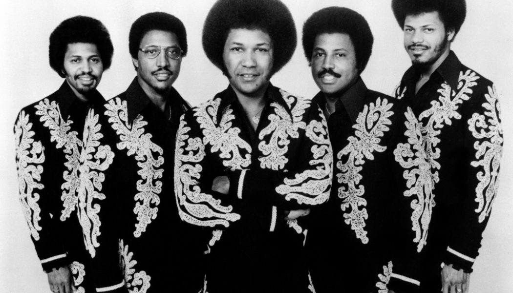 Ralph Tavares, Eldest Brother of R&B Quintet Tavares, Dies at 79