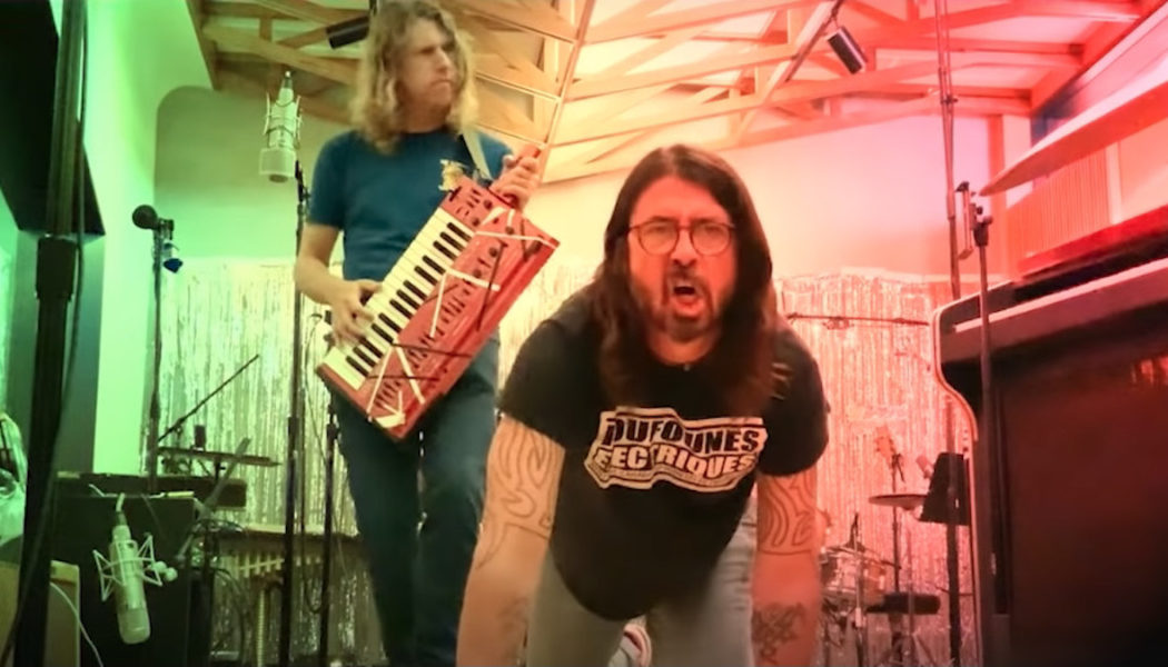 Song of the Week: Dave Grohl and Greg Kurstin Honor “Diamond Dreidel DLR” with a Hannukah Cover of Van Halen’s “Jump”