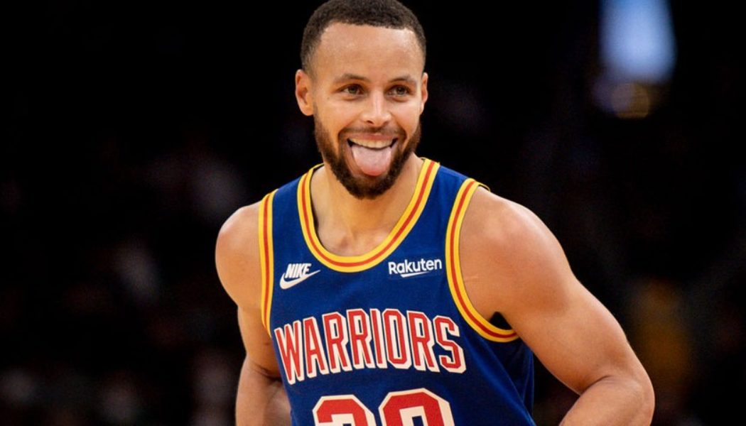 Steph Curry Is the First Player in NBA History To Make 3,000 Three-Pointers