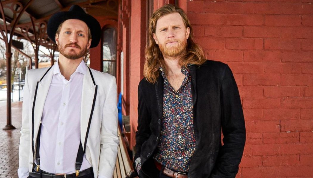 The Lumineers Land Fifth Alternative Airplay No. 1 With ‘Brightside’