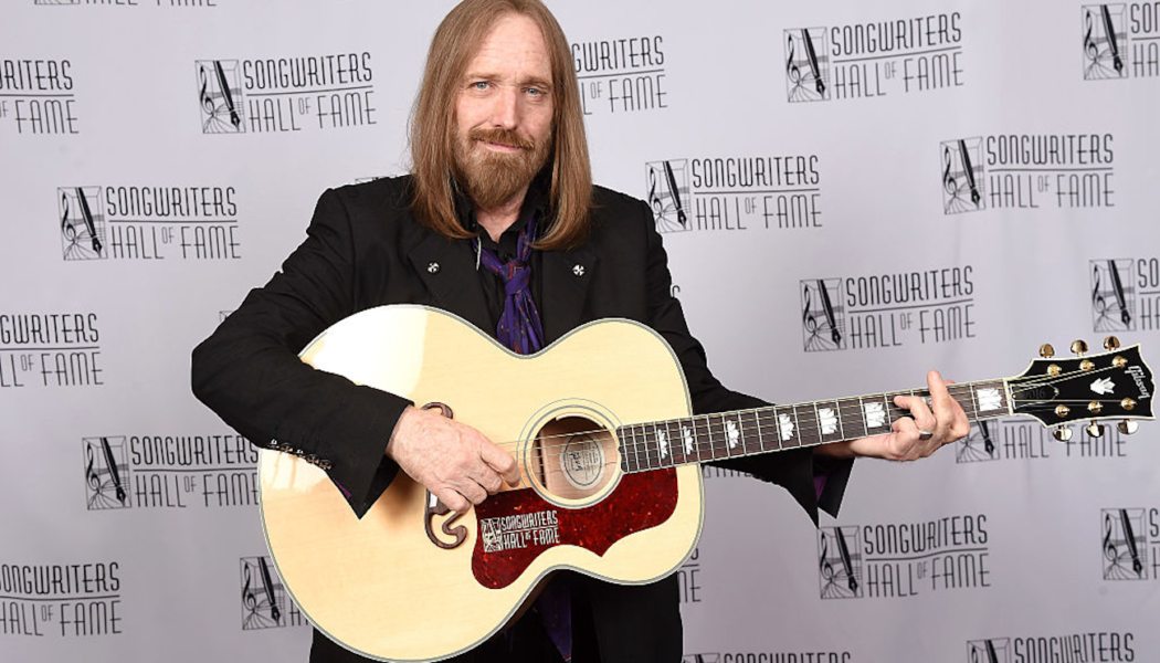 Tom Petty Receives Posthumous Ph.D. for Music at University of Florida