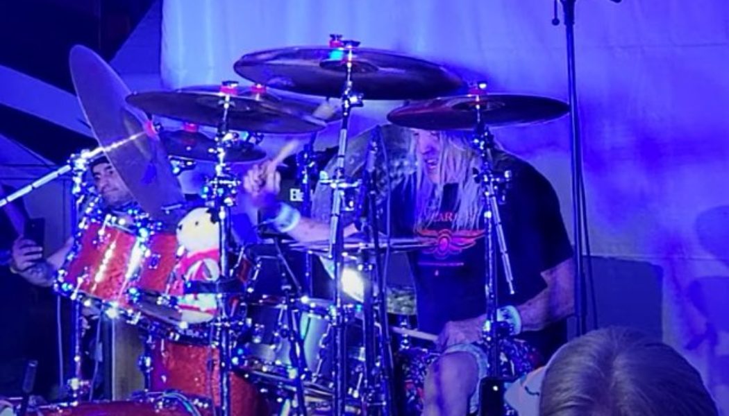 Watch IRON MAIDEN’s NICKO MCBRAIN Perform ‘The Writing On The Wall’ Live For First Time