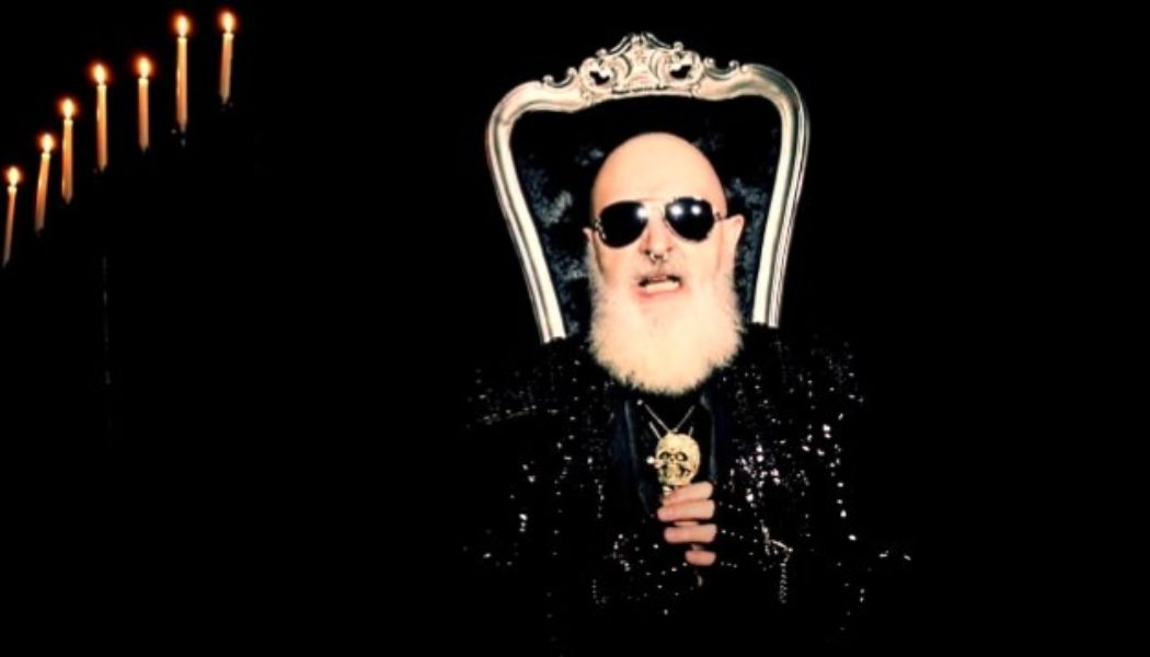 Watch JUDAS PRIEST’s ROB HALFORD In BAD PENNY’s Music Video For ‘Push Comes To Shove’