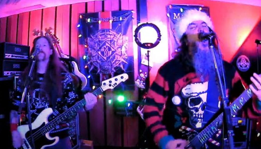 Watch MACHINE HEAD’s ROBB FLYNN And JARED MACEACHERN Perform METALLICA Covers In Honor Of 40th Anniversary