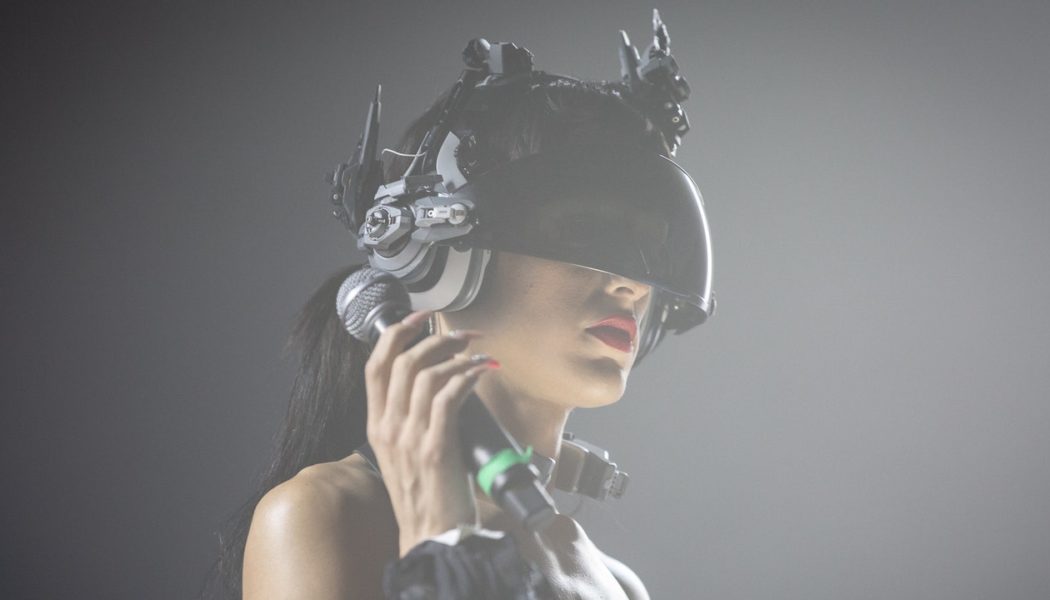 Arca Remixes Laurie Anderson’s “Big Science”: Listen