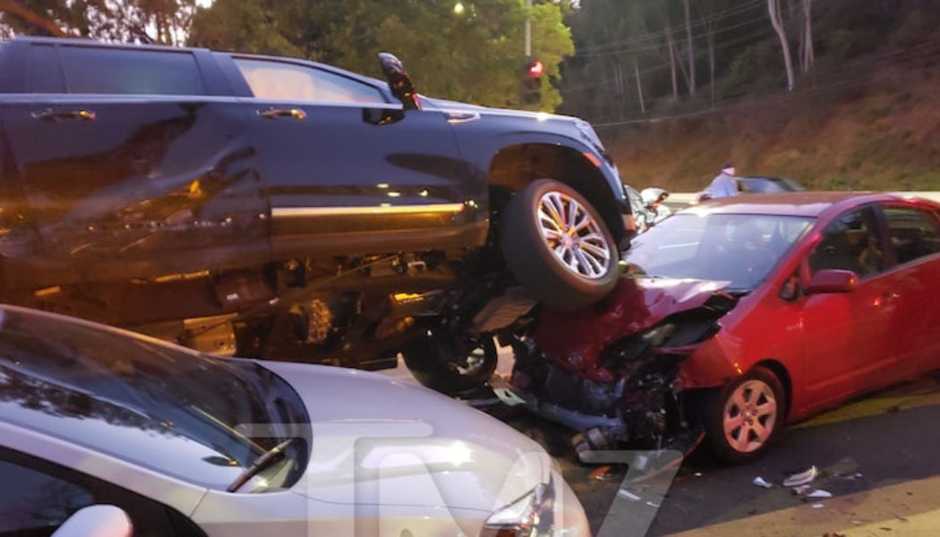 Arnold Schwarzenegger Involved in Multi-Car Collision in Los Angeles