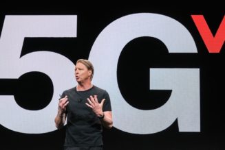 AT&T, Verizon CEOs reject FAA request to delay 5G expansions scheduled to start January 5th