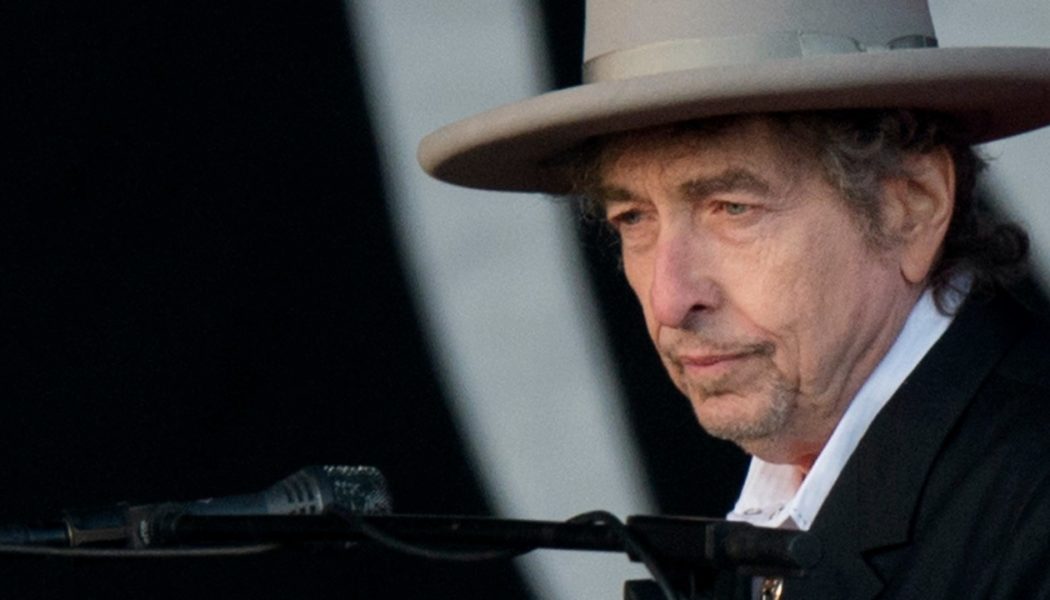 Bob Dylan Sells Recorded Music Catalog to Sony Music