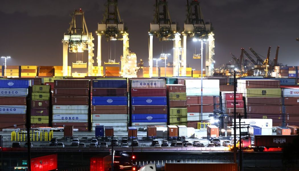 California budget aims to clear up port congestion and pollution