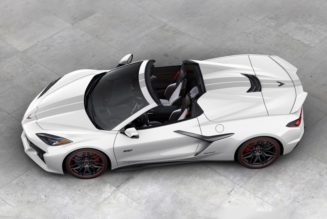 Chevrolet Unveils 70th-Anniversary Edition Corvette Z06