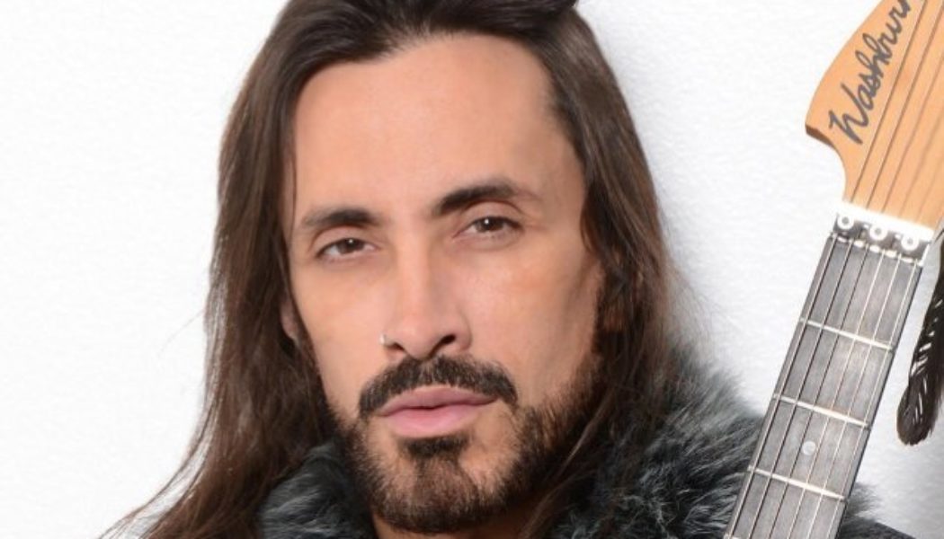 EXTREME’s NUNO BETTENCOURT Is Working On Two Separate Solo Projects