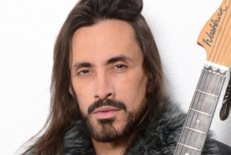 EXTREME’s NUNO BETTENCOURT Is Working On Two Separate Solo Projects