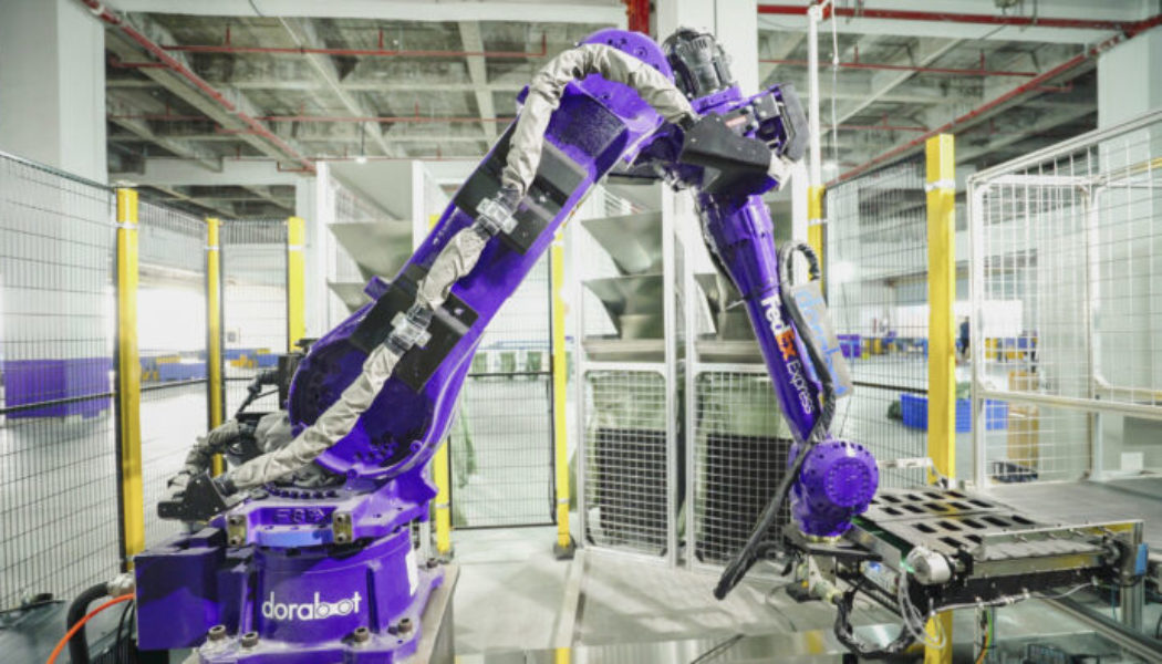 FedEx Launches AI-powered Sorting Robot to Drive Smart Logistics