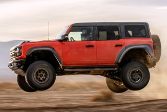 Ford Unveils the Hardcore 400 HP Bronco Raptor Off-Roader