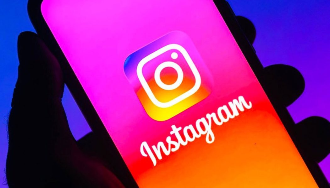 Instagram Begins Testing New Chronological Feed