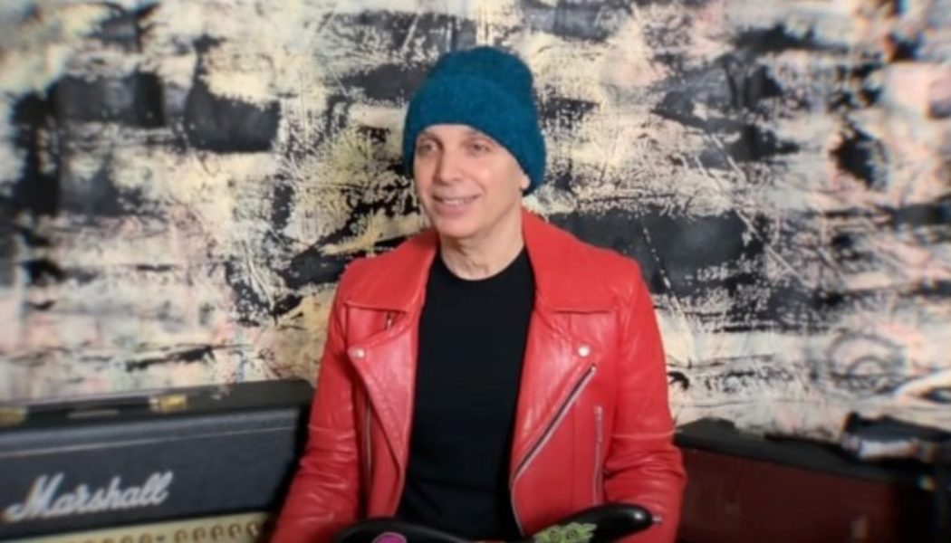 JOE SATRIANI Discusses His Fine Art Gallery Shows At Wentworth Gallery (Video)