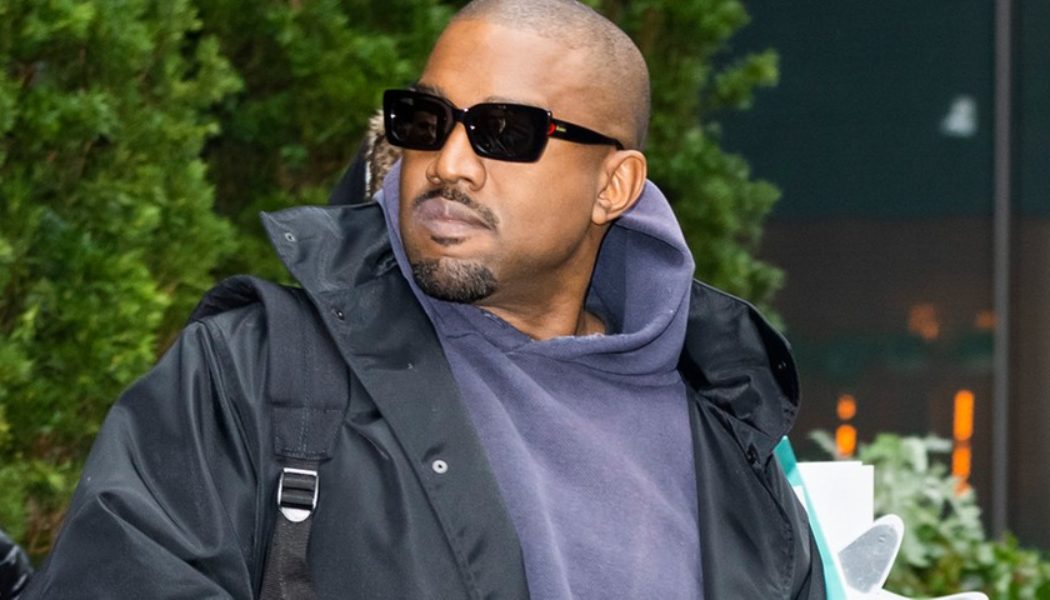 Kanye Tells DJ Premier He’s Ready to Drop a New Track