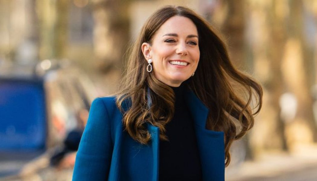 Kate Middleton Wore a £20 Zara Jumper With 2022’s “It” Trouser Trend