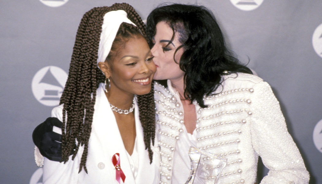 “Pig”: Janet Jackson Says Michael Jackson Bullied Her About Her Weight