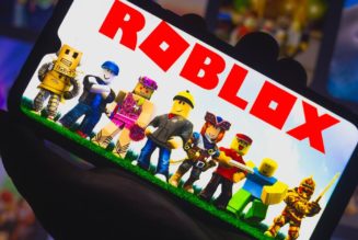 Roblox shuts down Chinese mobile app to work on a new version