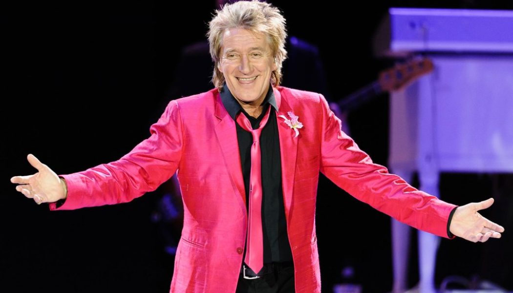 Rod Stewart’s Tour of Australia Canceled Due to COVID-19 Surge