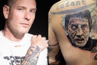 SLIPKNOT’s COREY TAYLOR Unveils New Tattoo