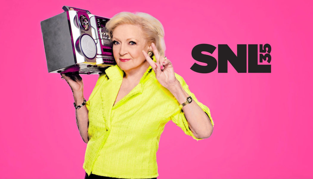 SNL to Re-Air Betty White-Hosted Episode This Evening