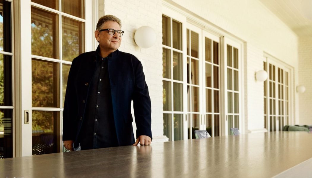 Universal Music Group’s Sir Lucian Grainge Tops Billboard’s 2022 Power List