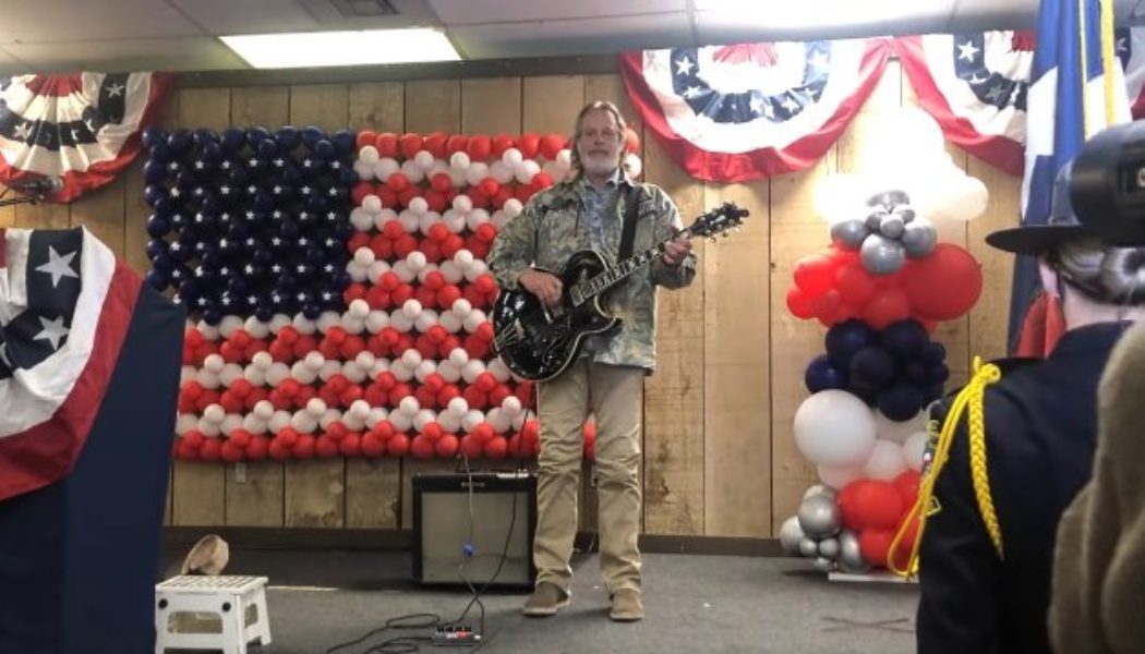 Watch TED NUGENT Perform U.S. National Anthem At Texas’s ‘Walker County Warrior Banquet’