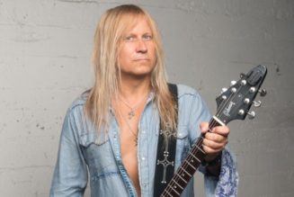 CHRIS CAFFERY ‘Would Love To See’ A New SAVATAGE Album Happen: ‘I’m Lined Up And Ready’