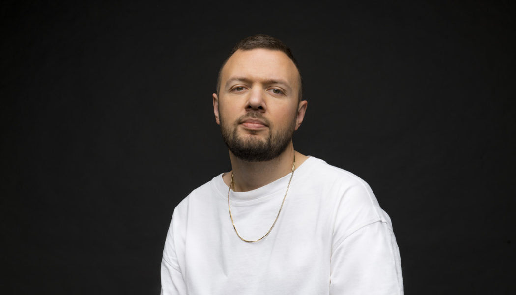 Chris Lake Drops Scintillating Remix of Swedish House Mafia and The Weeknd’s “Moth To A Flame”