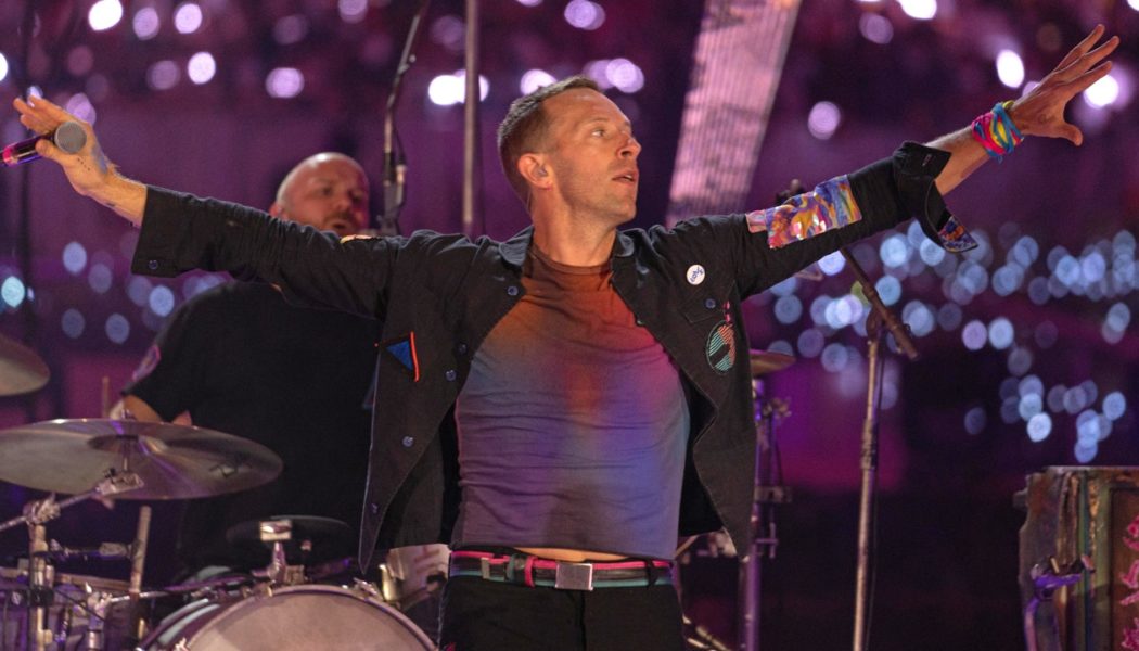 Coldplay Cover Kid Cudi’s “Day ‘N’ Nite”: Listen