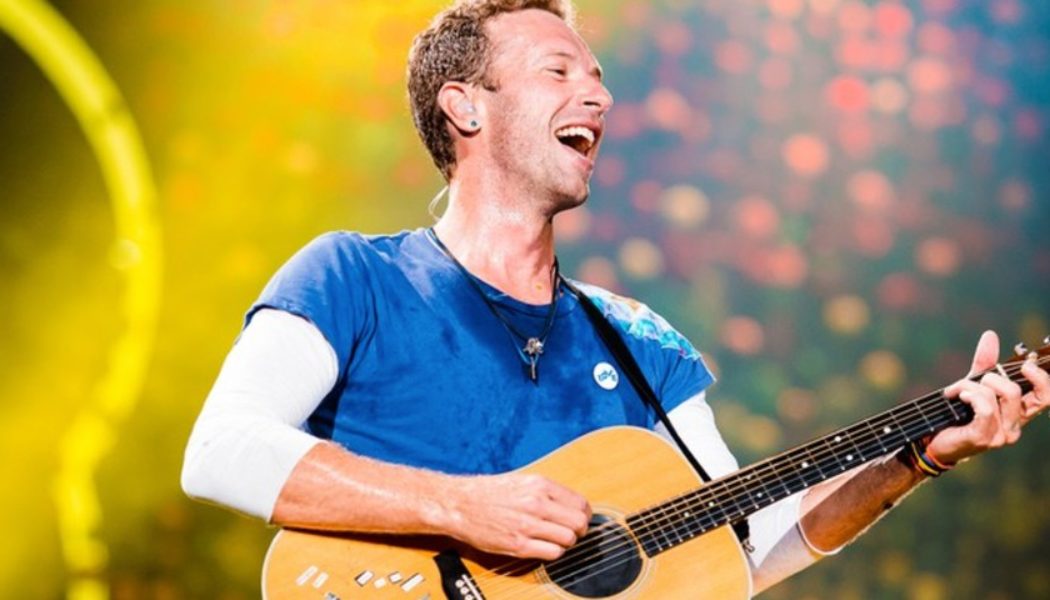 Coldplay Covers Kid Cudi’s “Day ‘N’ Nite”