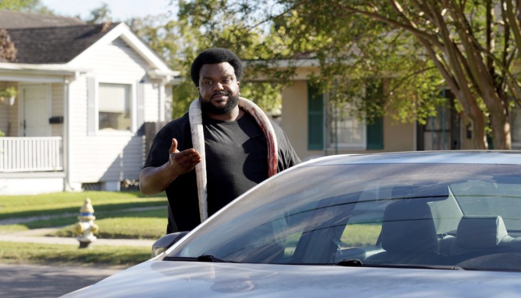 Craig Robinson Fights Snakes and Gets Rich in Teaser Trailer for New Series Killing It: Watch